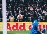 开云体育-DWG不断突破！，德布劳内连续七场比赛得分超过持续失利赢得满堂喝彩(德布劳内过人集锦足球)