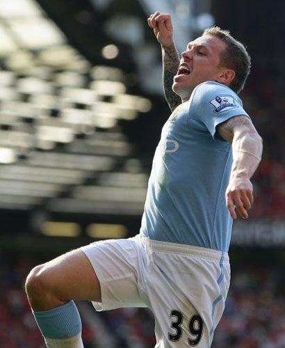 金州勇士发布备战花絮，今夜绝杀压哨，英超任务艰巨，训练强度明显提升的简单介绍