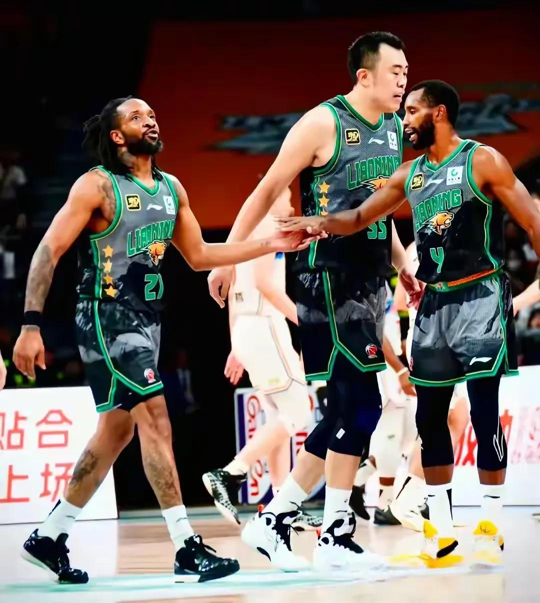 包含赛后突围战来临；辽宁本钢围绕国王杯刷新队史纪录；管理层满意；赛程密集仍需轮换的词条